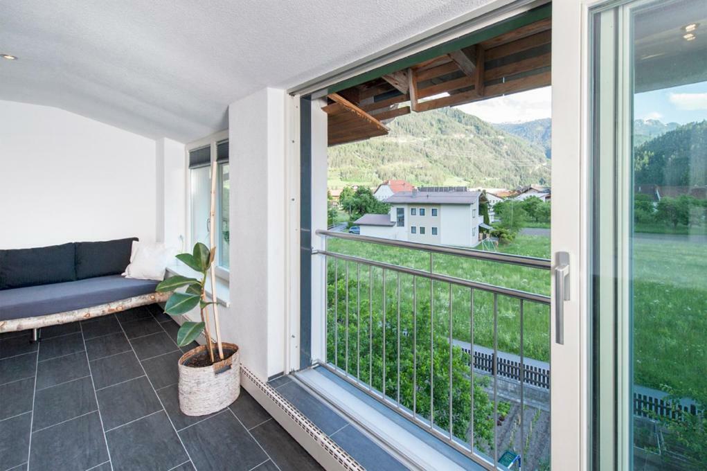 Haus Heiss Apartment พรุตซ์ ภายนอก รูปภาพ