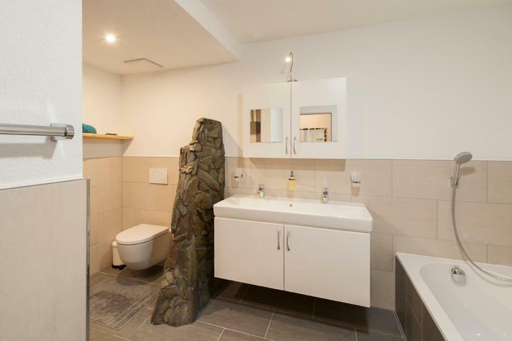 Haus Heiss Apartment พรุตซ์ ภายนอก รูปภาพ